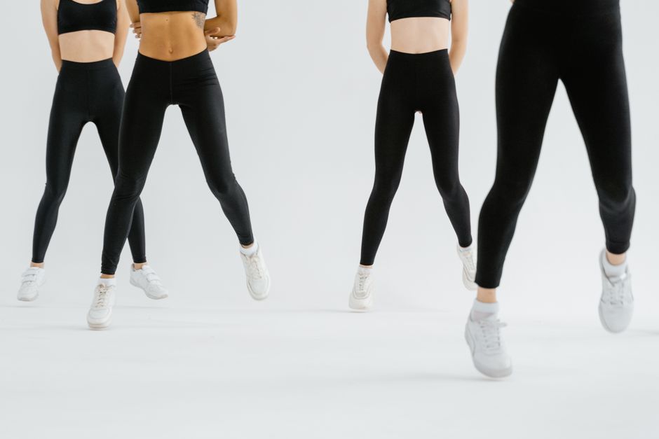 Dance Cardio for a desk-bound afternoon — wellness · Fitness