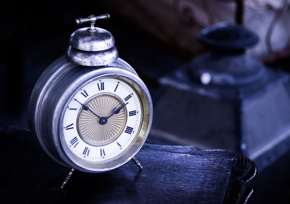 Bedtime Alarm with a calming scent — wellness · Healthy Habits