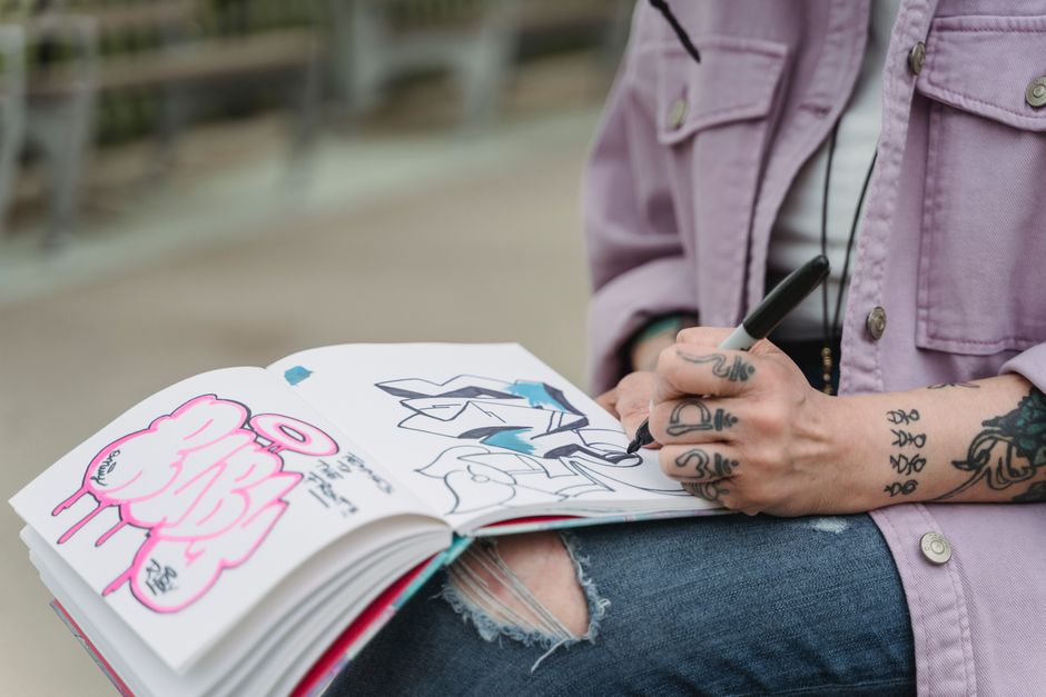 Pocket-Sized Art Book with a gallery-worthy finish — diy-creativity · Creative Projects