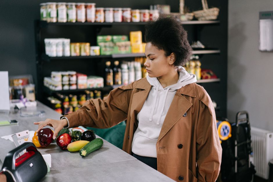 Grocery Rhythm before a busy morning — lifestyle · Everyday Life