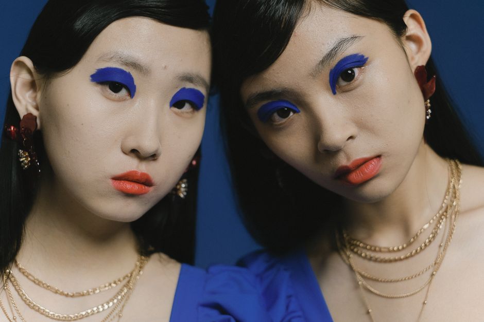 Monochrome Makeup for a better work-life boundary — lifestyle · Beauty