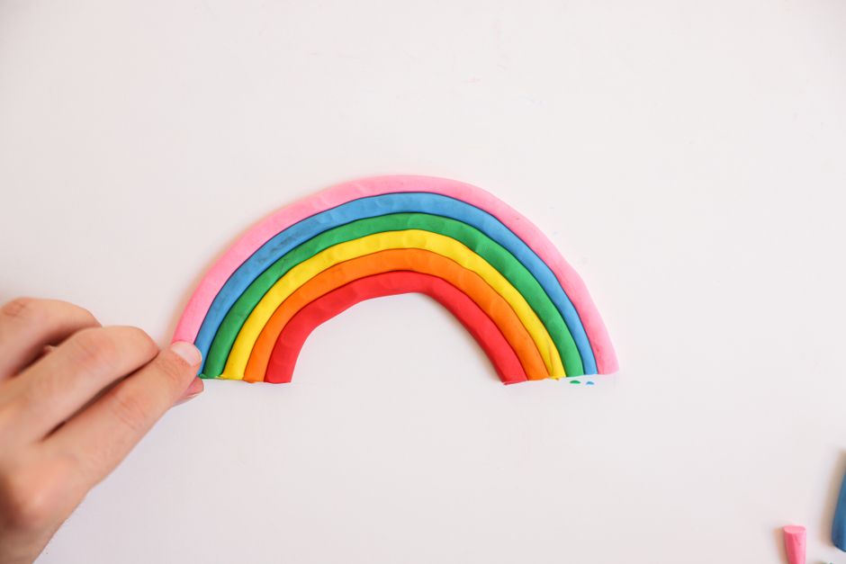 Air-Dry Clay Magnet with a gallery-worthy finish — diy-creativity · Crafts