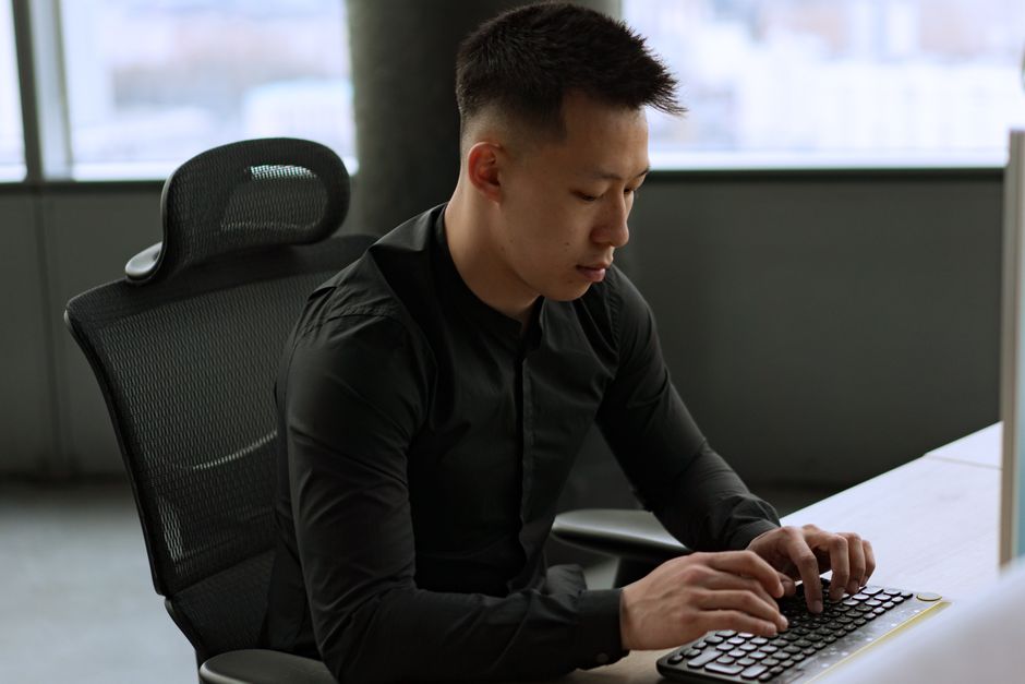 privacy-minded work & career habits to build now for a faster morning workflow — smart-life · Work & Career