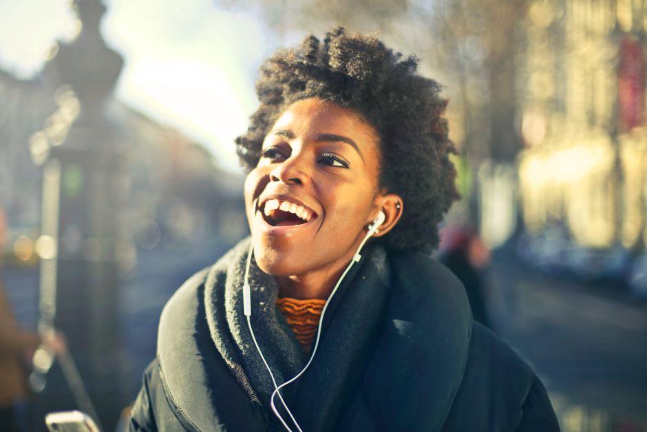 One-Minute Listening for a quiet weekend — wellness · Mindfulness