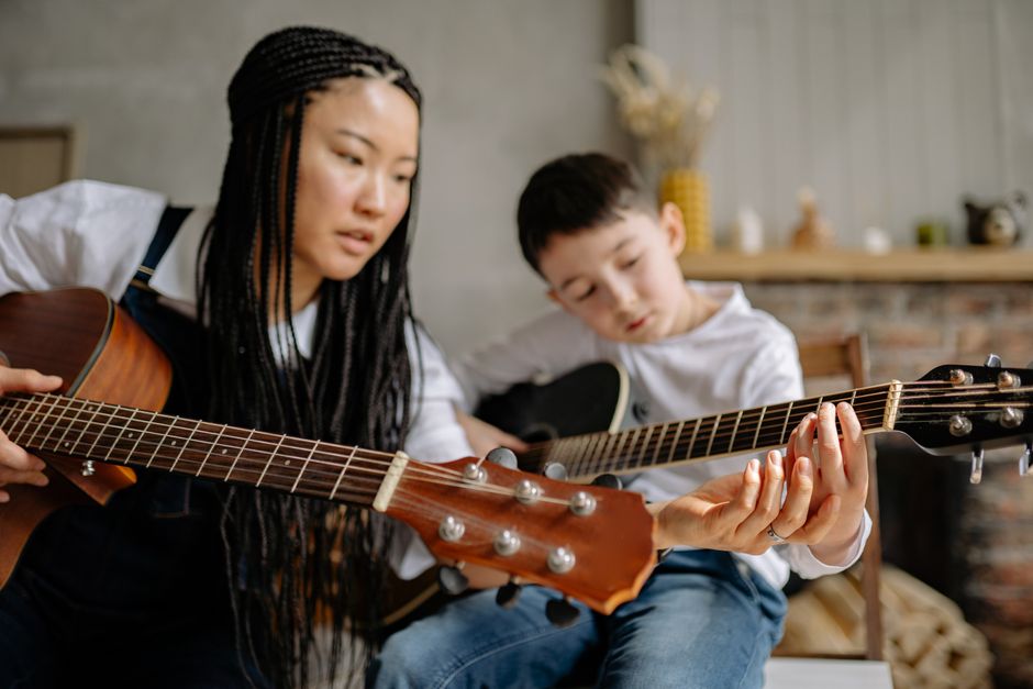Beginner Guitar when your calendar feels crowded — lifestyle · Hobbies