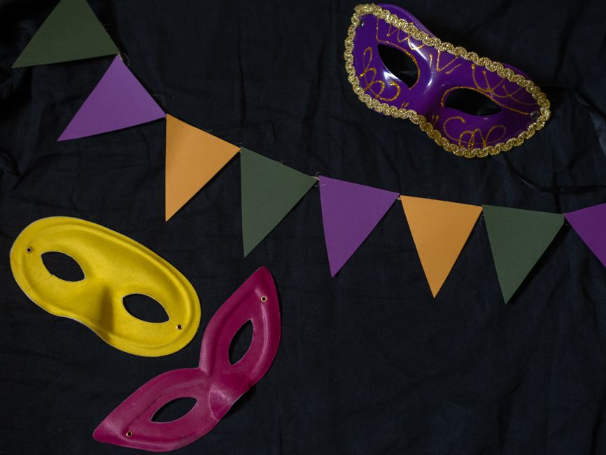 Color-Themed Gathering with a dress-up element — entertainment · Party Ideas