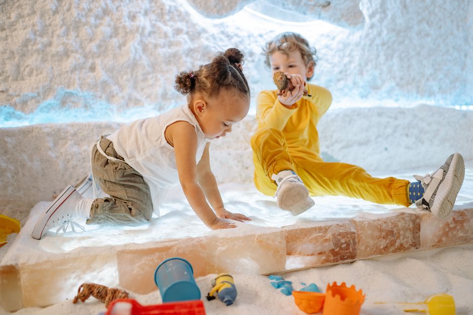 Kid-Friendly Museum with a golden-hour viewpoint — travel · Family Travel