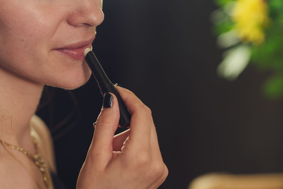 Glossy Lip Routine for a gentle evening — lifestyle · Beauty