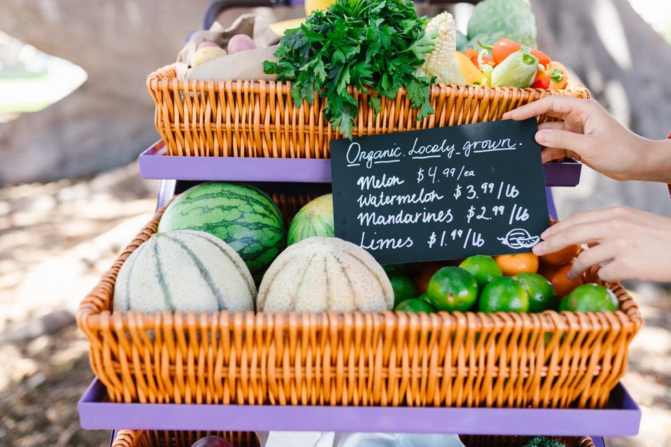 Local Market Loop around a farmers market — travel · Solo Travel