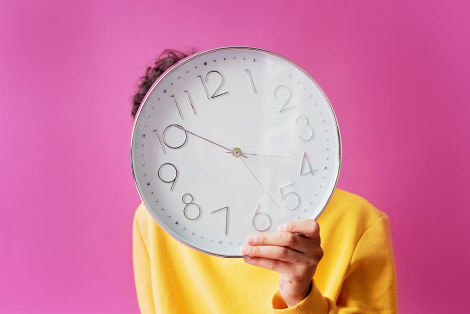Ten-Minute Tidy for a quiet weekend — wellness · Evening Routines