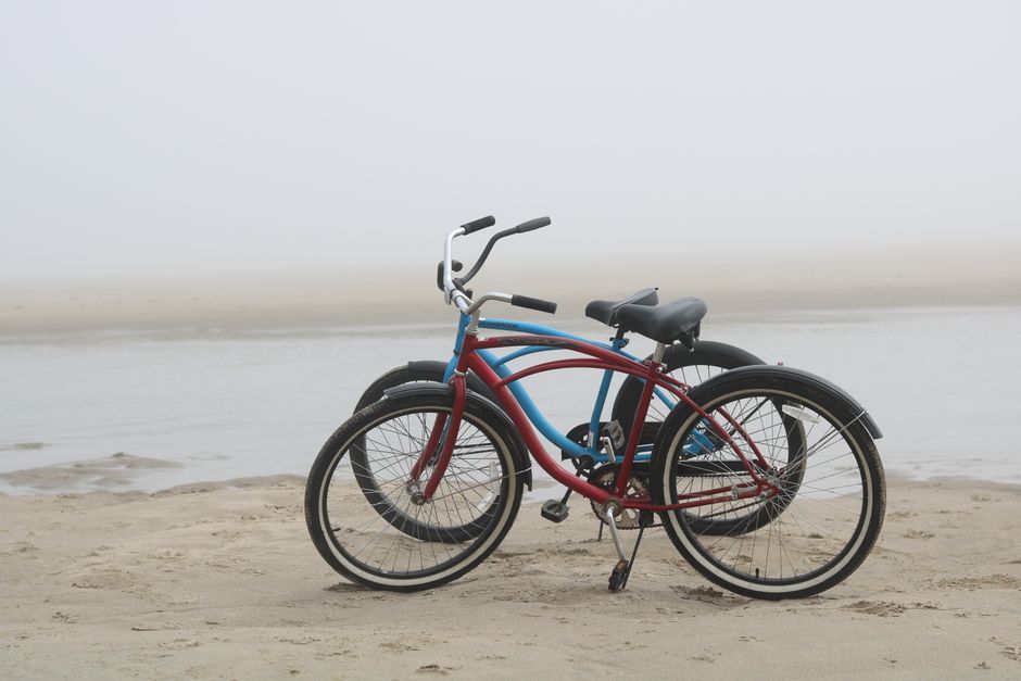 Coastal Bike Ride with a relaxed coffee stop — travel · Beach Vacations
