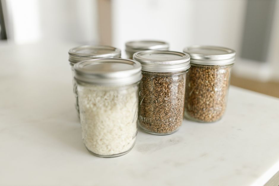 Mason-Jar Storage with a hand-painted finish — diy-creativity · Upcycling