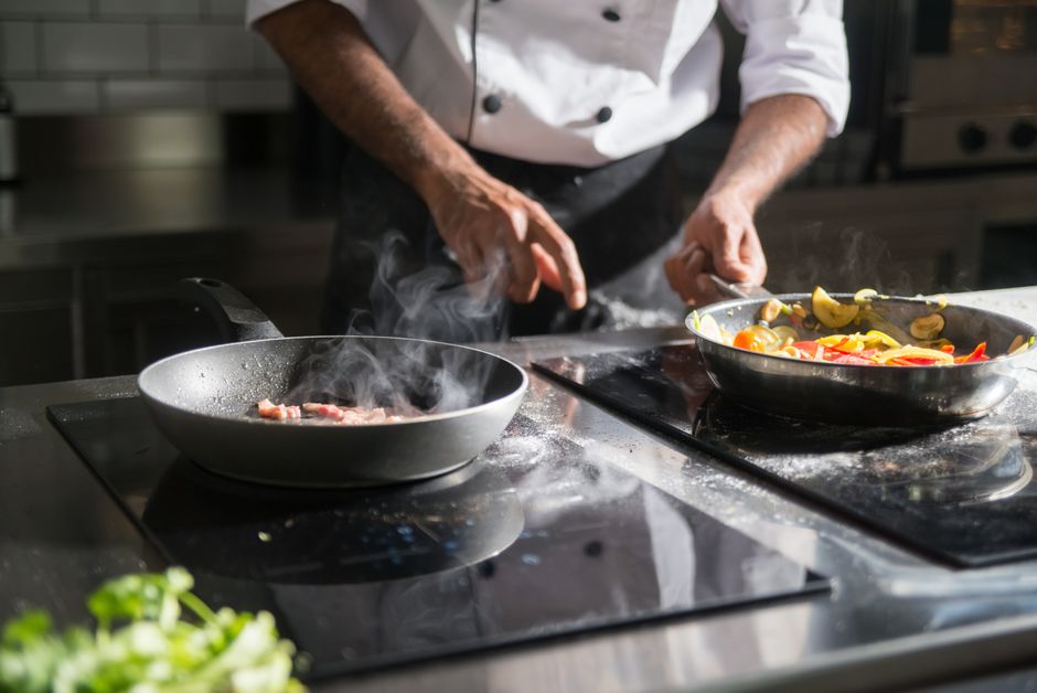 Cooking Class for a low-pressure meetup — lifestyle · Dating