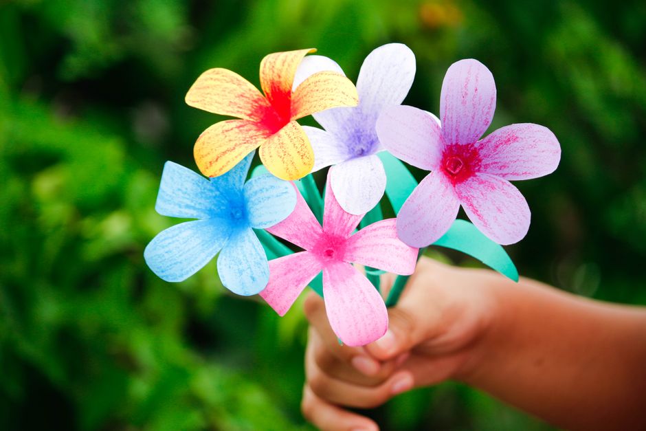 Paper Flower Bouquet using household supplies — diy-creativity · Crafts