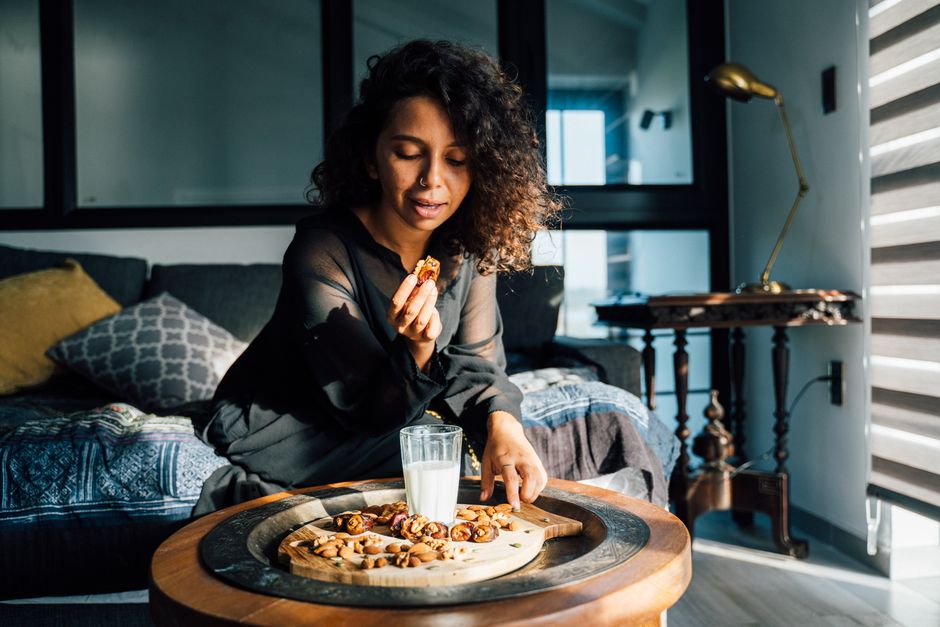 Mindful Snack during a screen break — wellness · Mindfulness