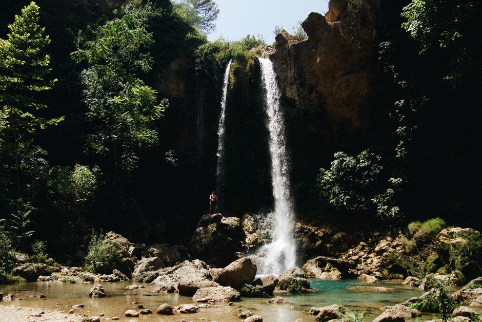 Short Waterfall Hike for travelers who prefer small stops — travel · National Parks