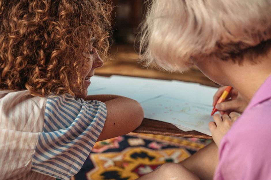 8 Drawing Challenges for a Themed Creative Evening