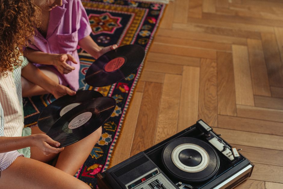 Music Decade Test around a themed playlist — entertainment · Trivia
