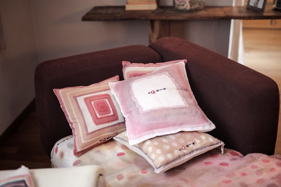 Pillow Cover — cushion cover filling using fabric scraps — diy-creativity · Sewing