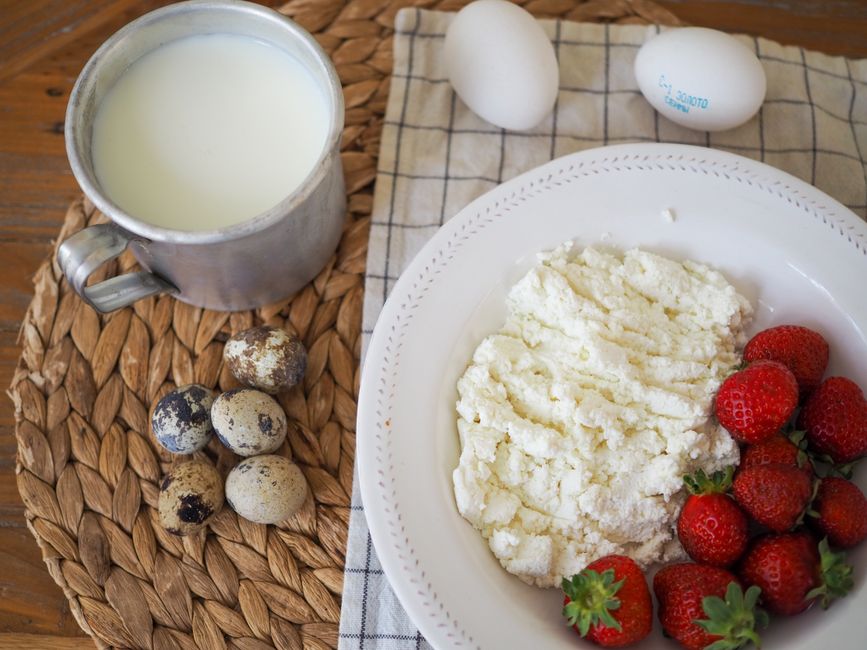 Cottage Cheese Cups for a late-night nibble — food · Snacks