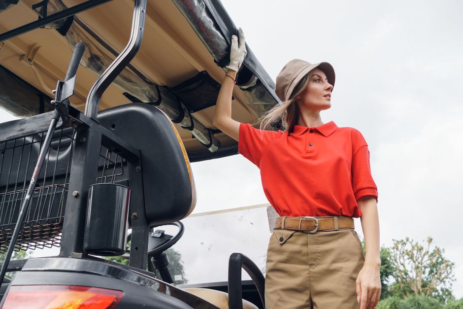 Mini Golf Outing before a busy morning — lifestyle · Dating
