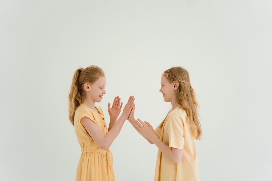 Compliment Ritual for an unhurried afternoon — lifestyle · Relationships