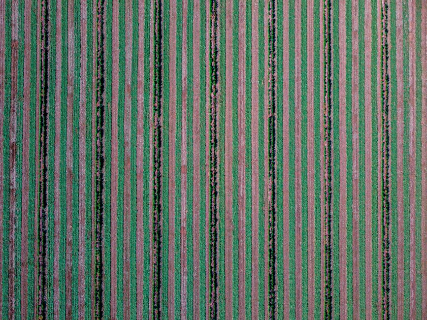 Geometric Color Field using fabric scraps — diy-creativity · Art & Painting