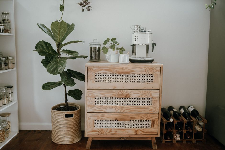 Pantry Zone with a quiet hotel-like touch — home · Kitchens