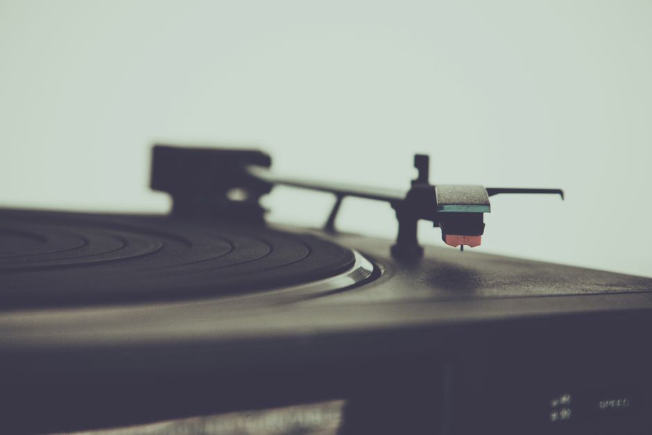 Music Decade Test around a music round — entertainment · Trivia