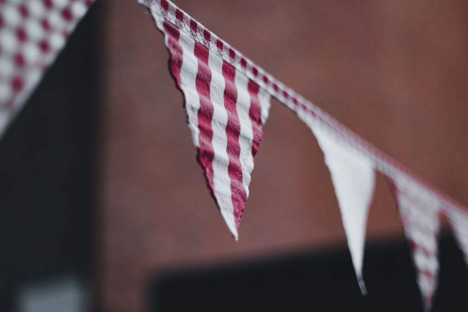 Fabric Banner with a tactile texture — diy-creativity · Creative Projects