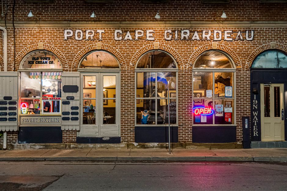 Small-Town Main Street with a scenic detour — travel · Weekend Getaways