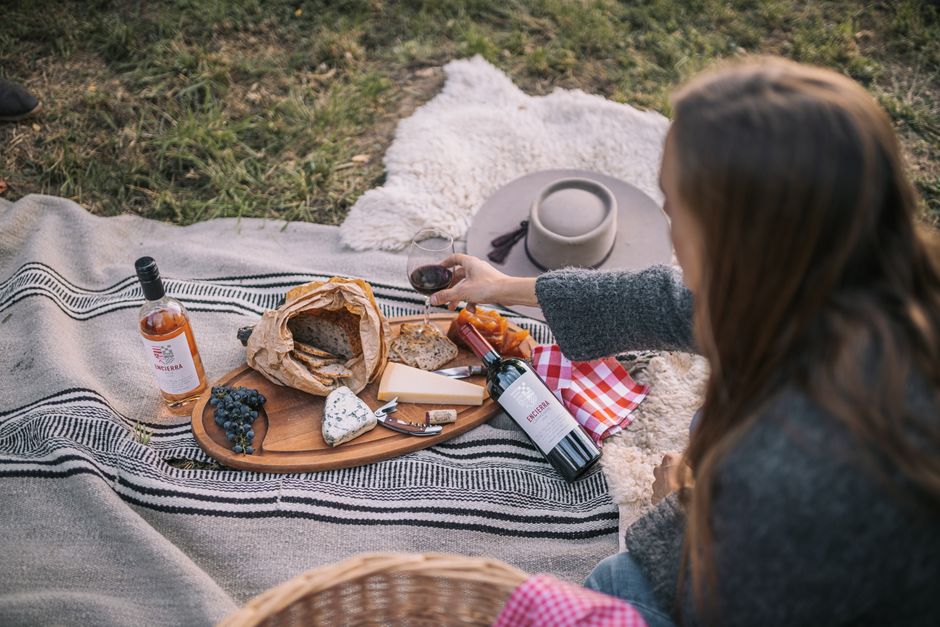 Wine-Country Picnic for a weekend without rushing — travel · Couples Travel