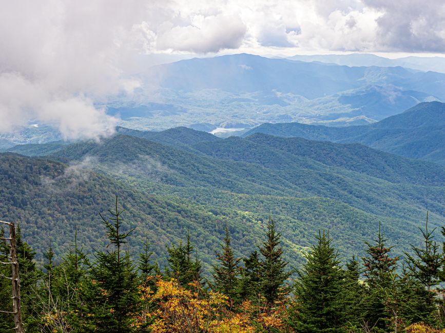 Blue Ridge Overlook for travelers who prefer small stops — travel · USA Travel